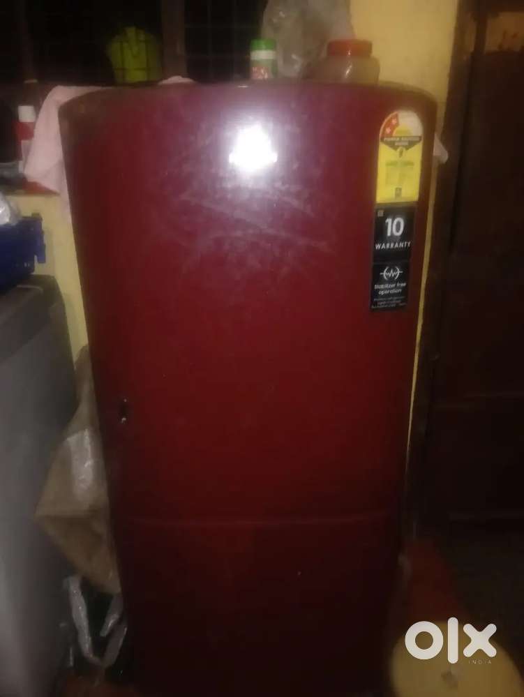 Fridge samsung 2 yers old 7000