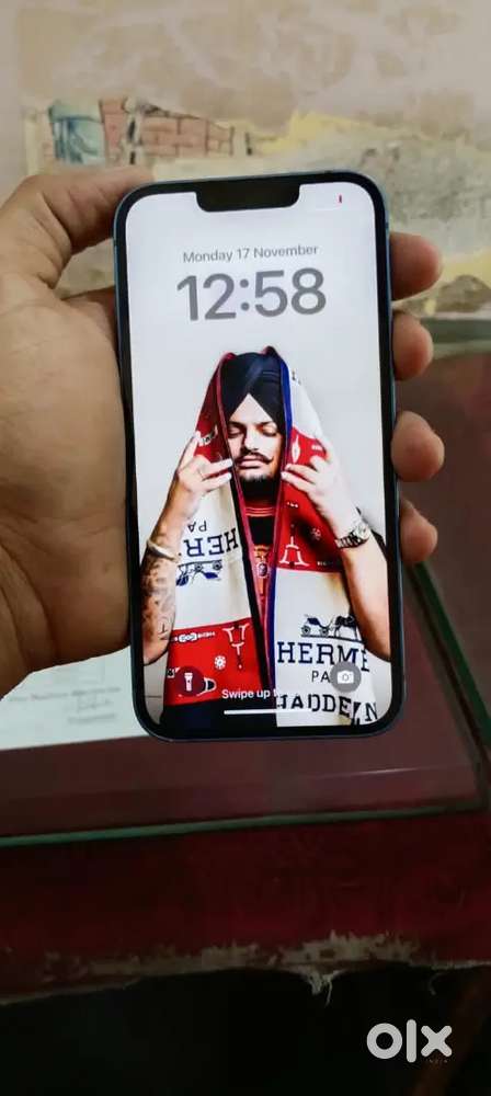 iphone 13 good condition hai model