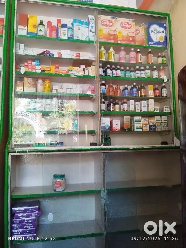 Medical store Furniture