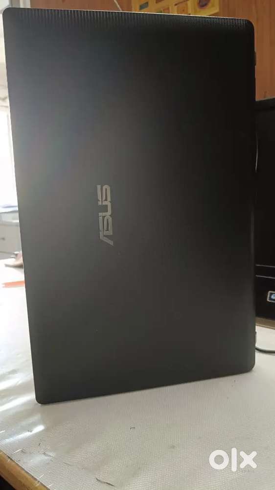 ASUS LAPTOP
