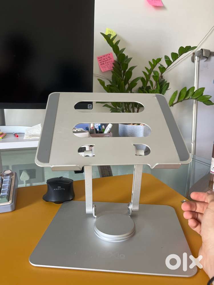 Ultra premium rotating Laptop stand