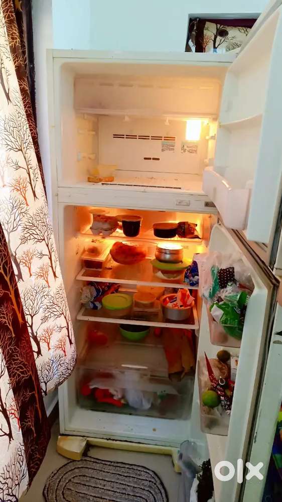 Double door fridge very good condition