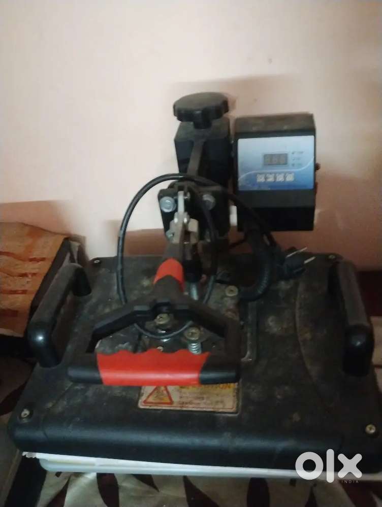 Clothes printing machine