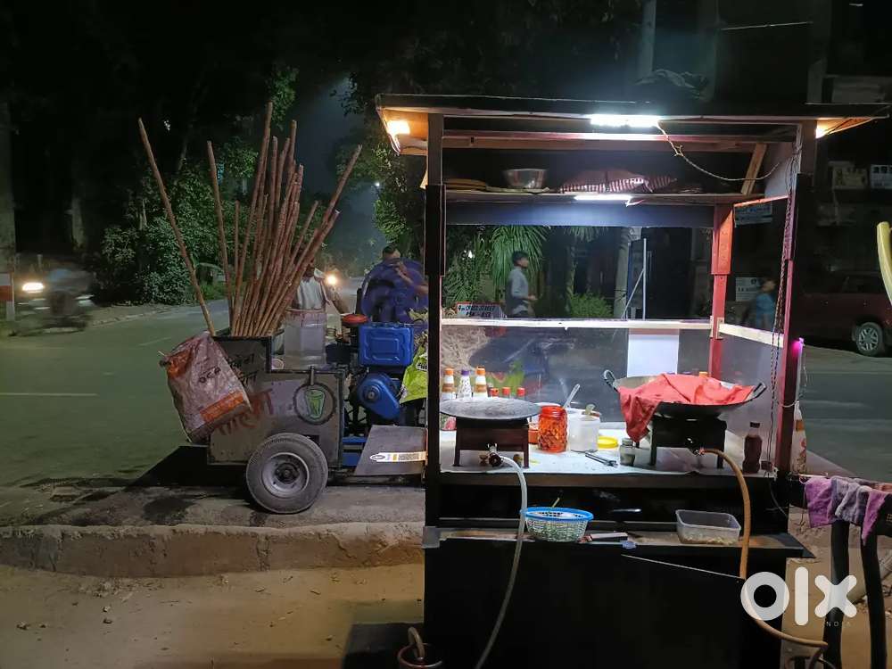 फूड स्टाल, के लिए लड़की/लड़का
हेल्पर/कारीगर चाहिए ,Partnership/Salary