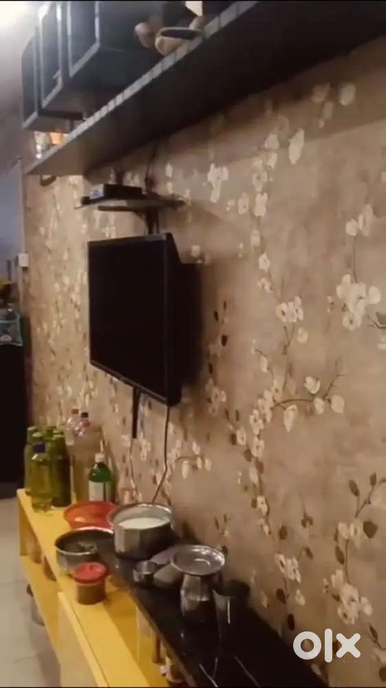 Semi furnished registered flat 3bhk with car parking in kagalnagar