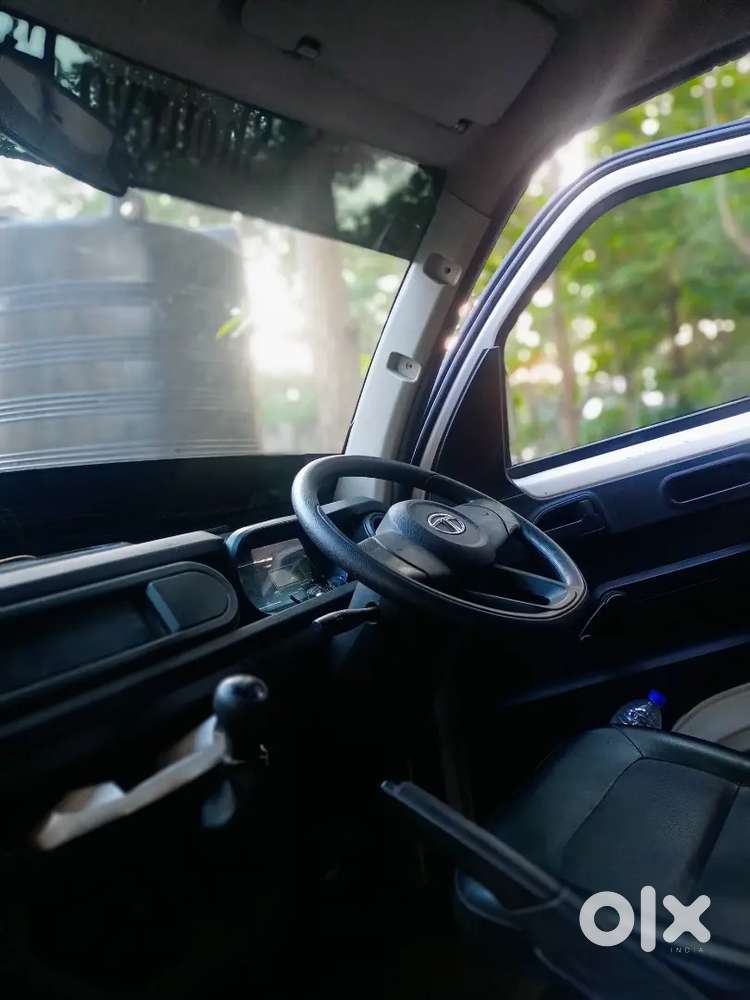 All paper ok. Intra v 30. Good condition