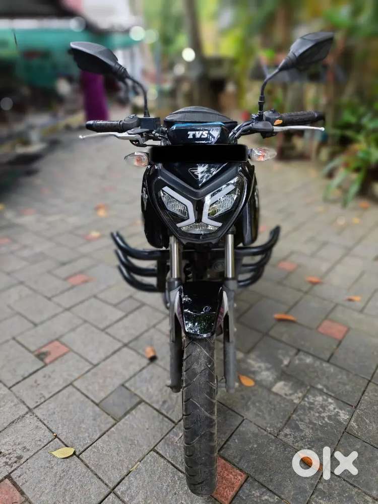 Tvs Raider 125 2024 (Super Squad Edition)