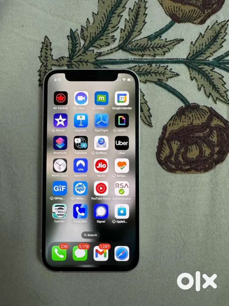 13 mini 128GB 86% BATTERY HEALTH