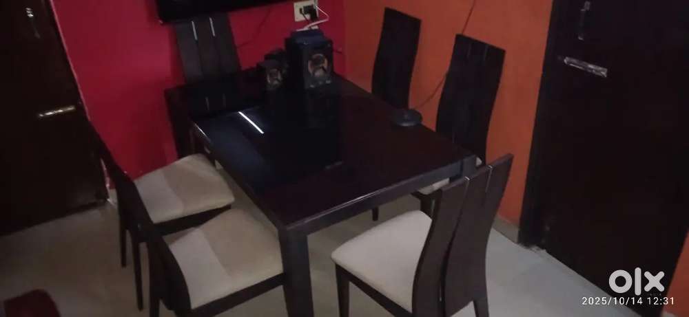 New dinning table sale