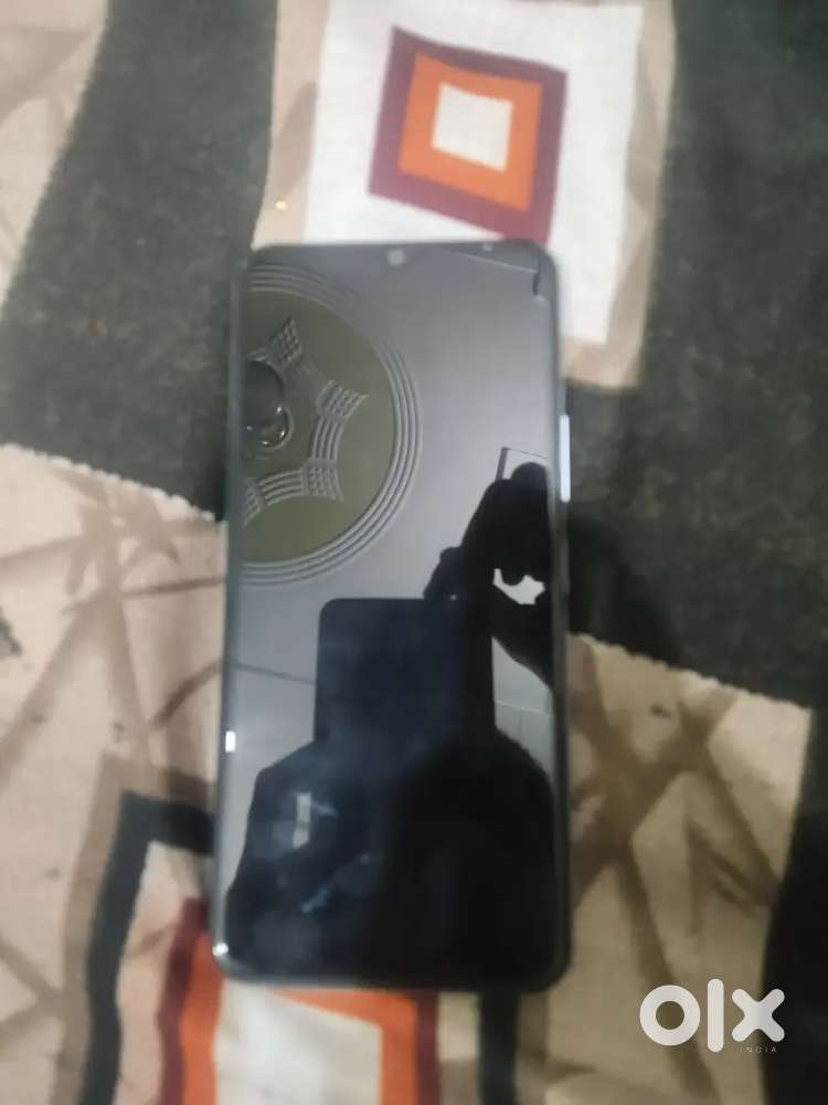 Vivo t1x for sell 4/128 1.5 year old new condition phone