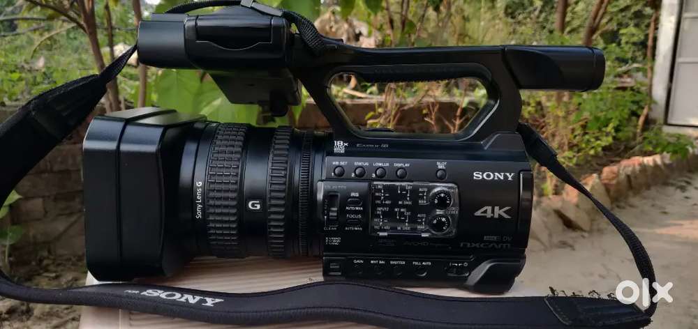 Sony NX200