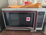 LG Microwave , mint condition