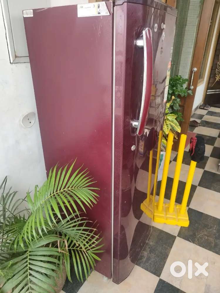 Lg fridge for sale 300litre