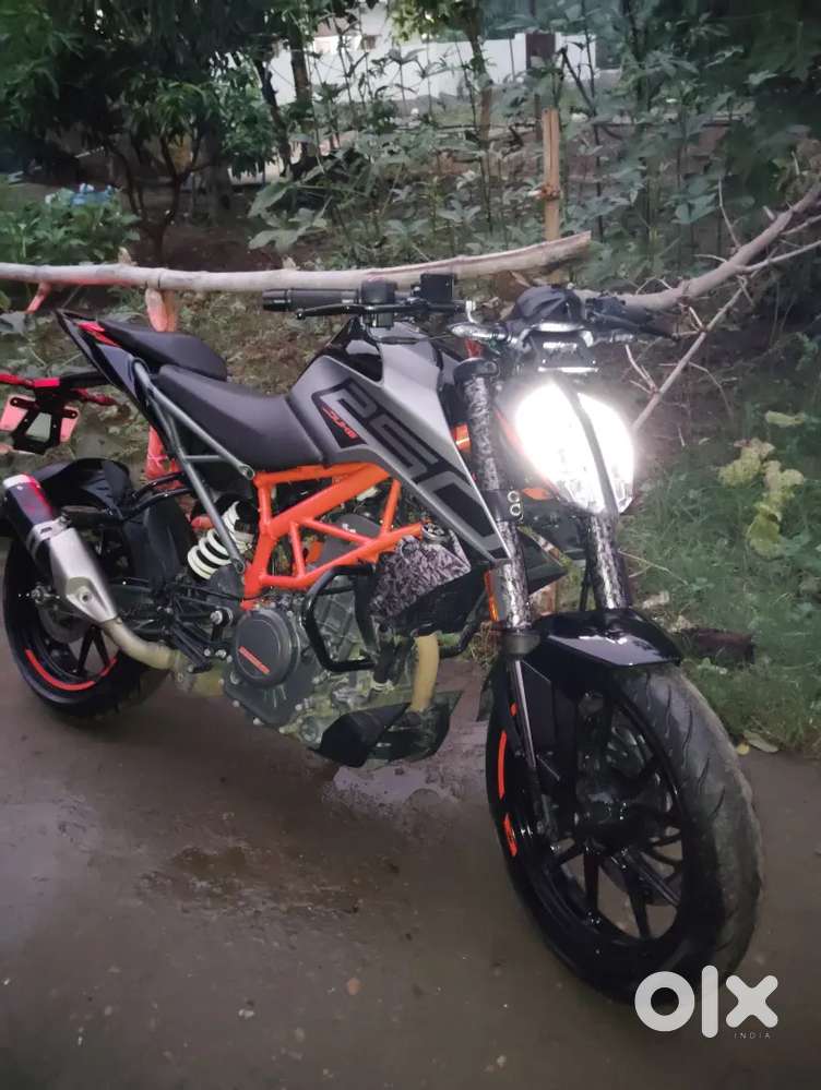 Abhi gadi new condition me hai