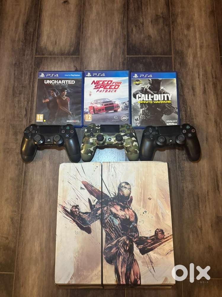 Ps4 with 3 remotes and 3 games at just 20,000₹