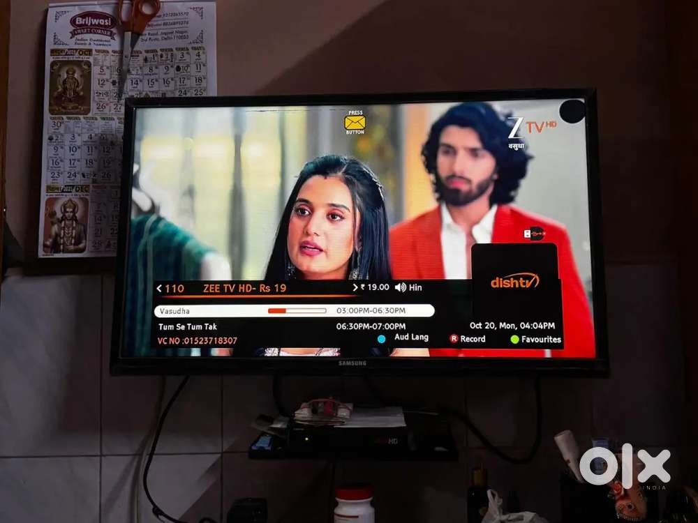 Samsung original 32 inch LED with corner black spot