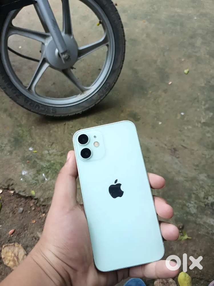 iPhone  12 mini