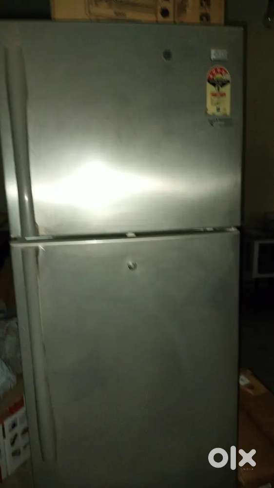 LG 390 litre fridge