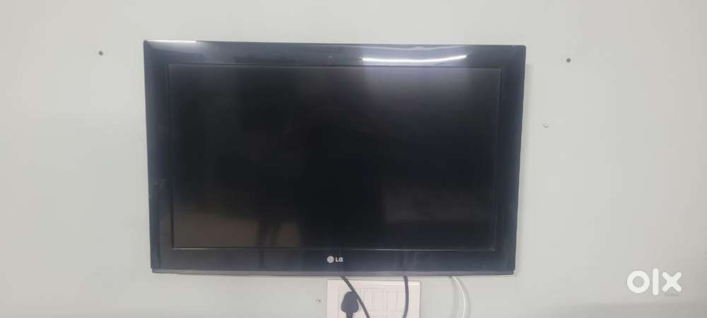 LG tv 32’inch