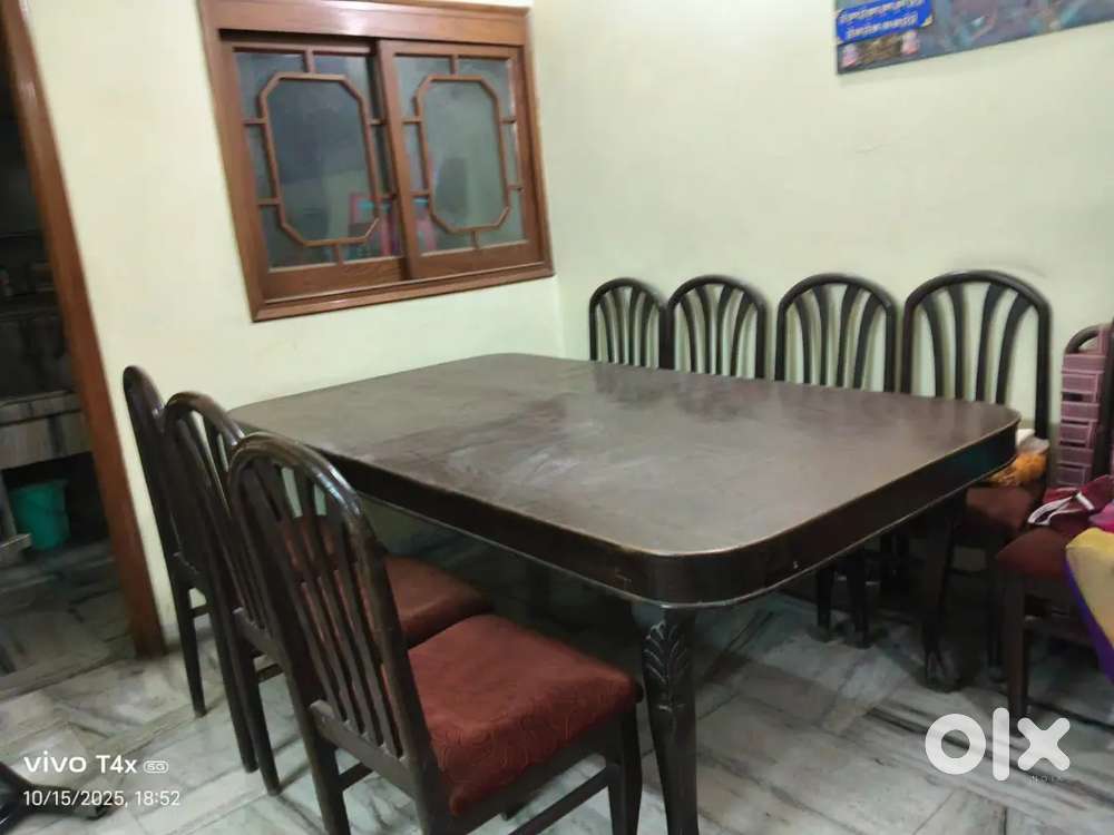 Saagwaan wood full size  Dining table with 8 chairs