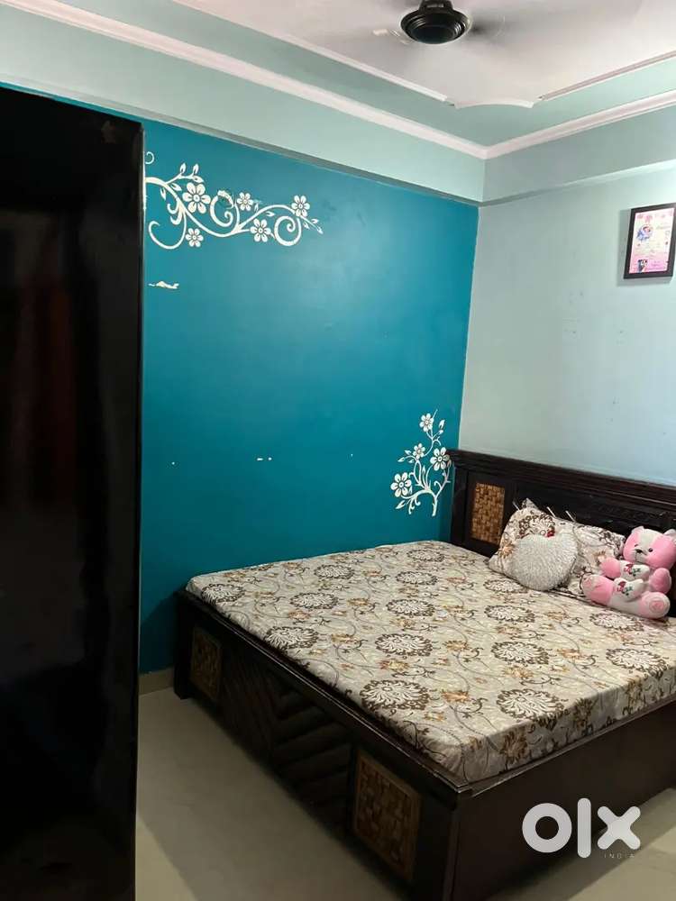 750 sq ft. Flat for sale