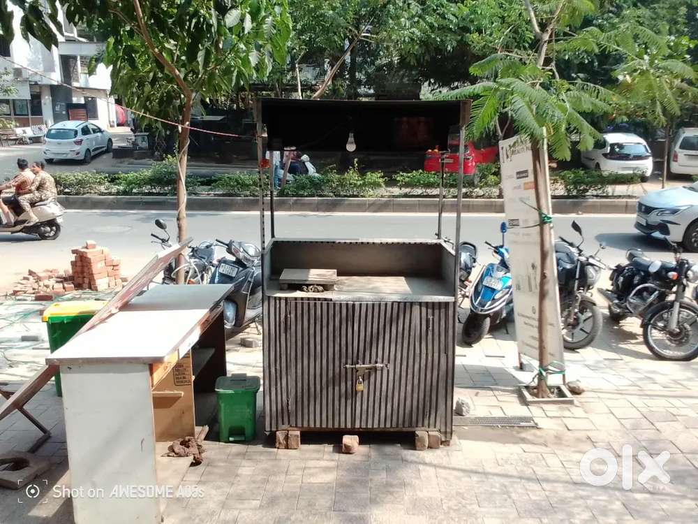 Fast food counter with furniture
