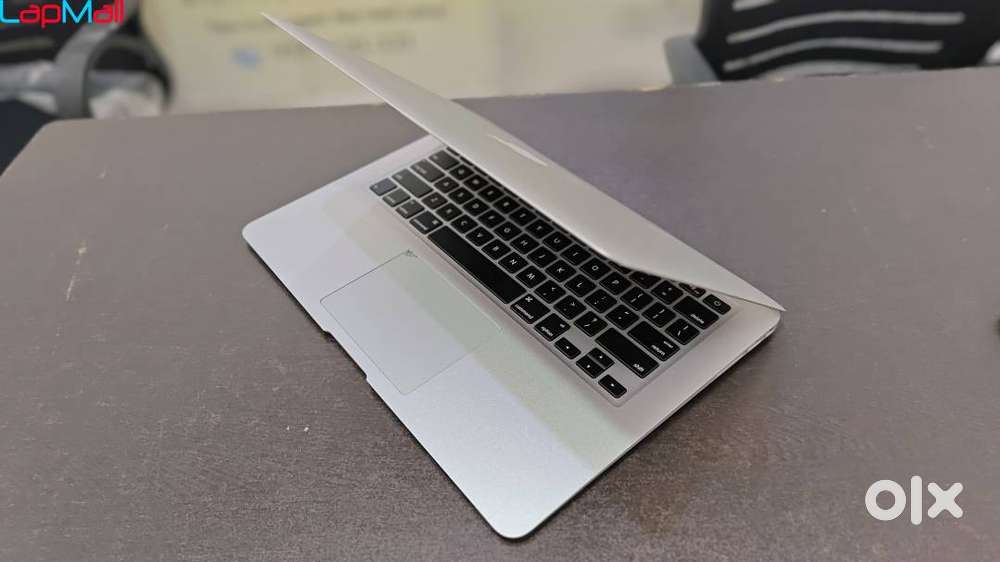 Used / refurbished Dell HP Lenovo Apple laptop i5 i7 i9 Ryzen 5