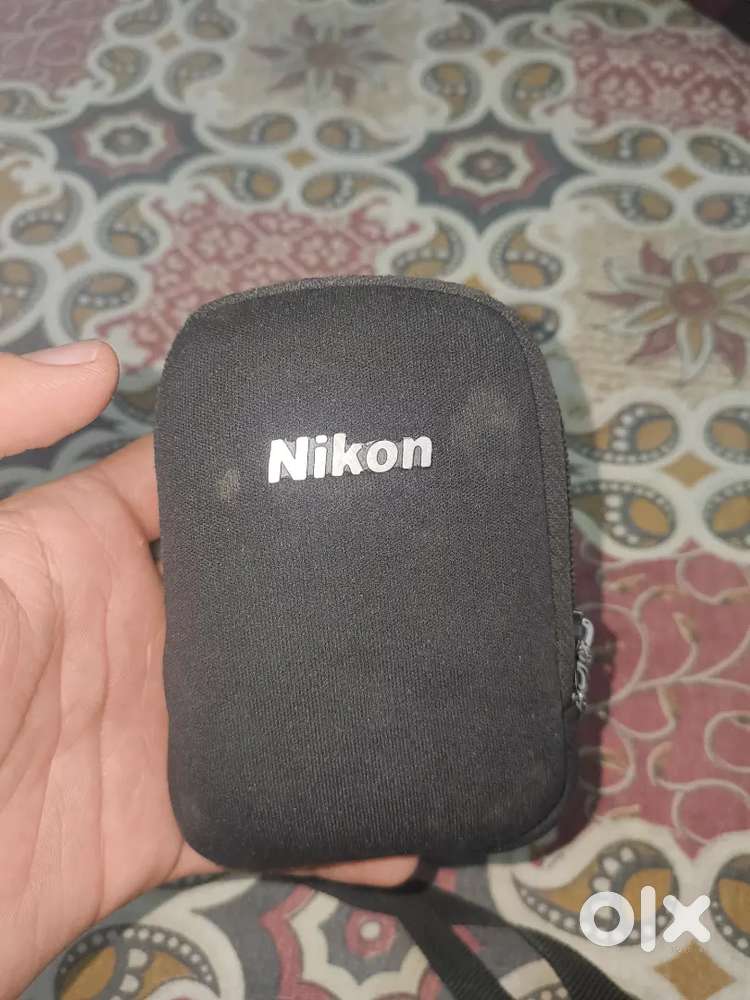 Camera and  vacuum cleaner