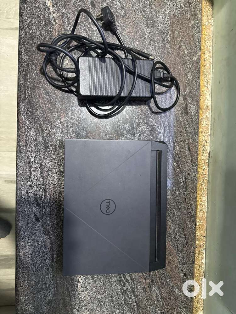 Laptop dell g15 gaming laptop
