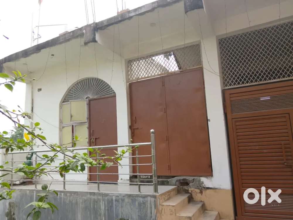 2bhk house with attached big space for all type business shops