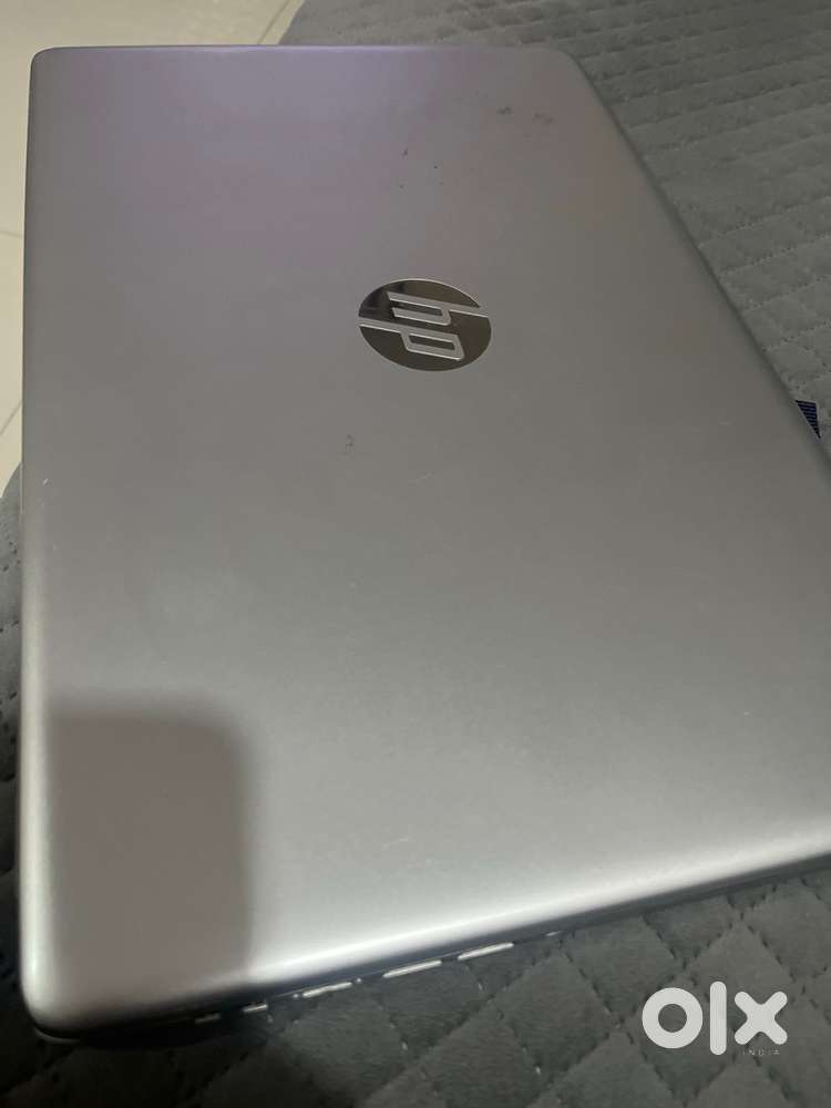 Selling my HP laptop Urgently!!