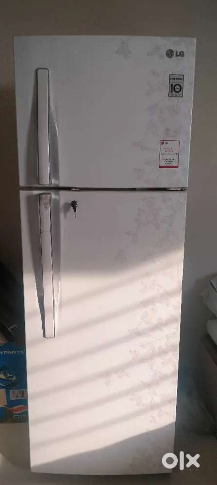 LG 340 litter double door refrigerator