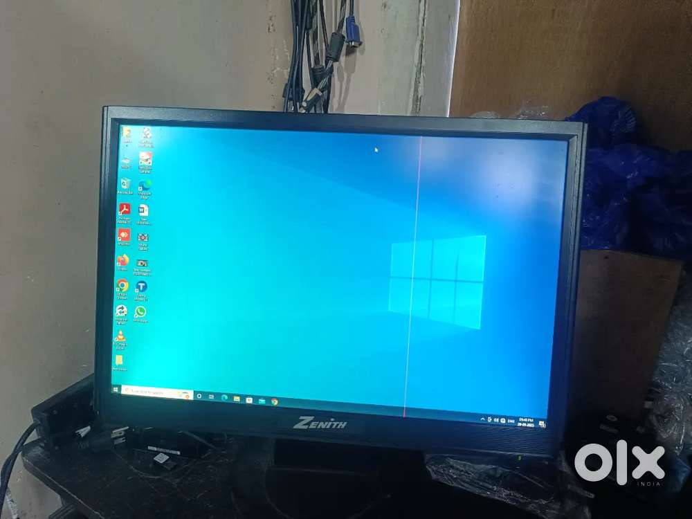 22 Inch Monitor