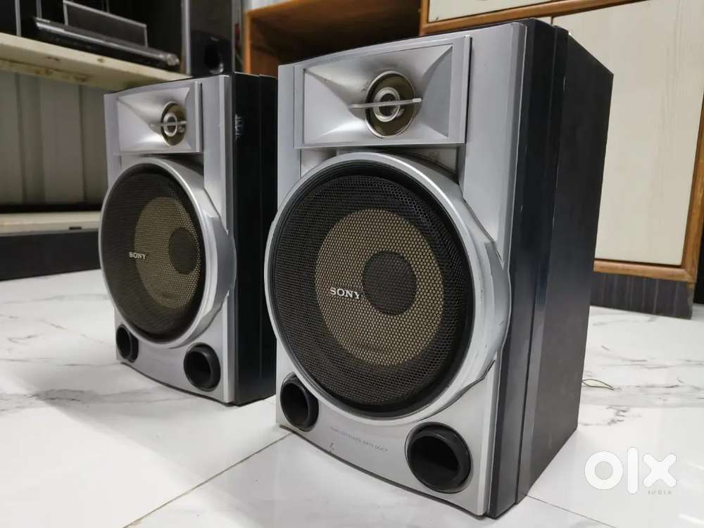 Sony GNZ9D Bookshelf Speakers 100+100 Watt RMS 6 Ohms Perfect Working