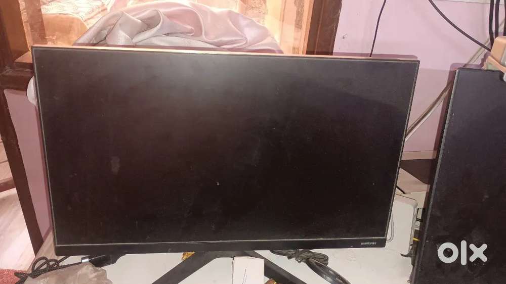 22 inch Samsung Monitor