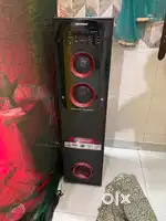 2.1 Tower speakers