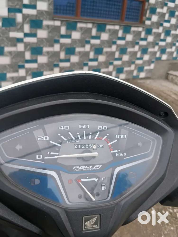 Top.           model           condition