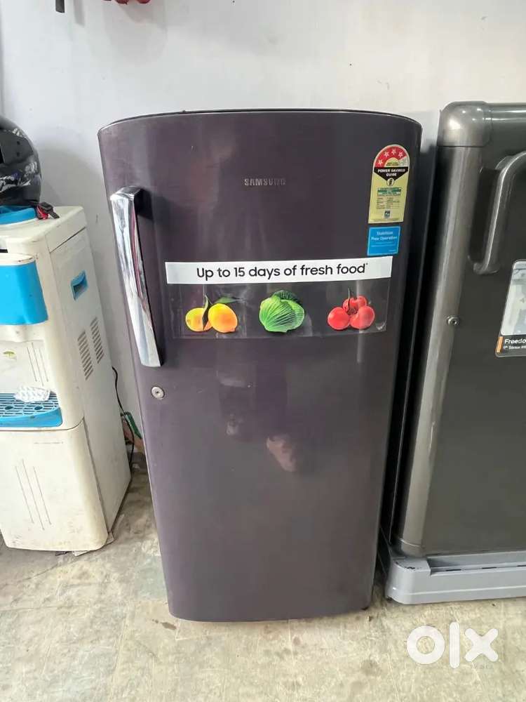 Samsung double door fridge good condition with warranty 1 year old