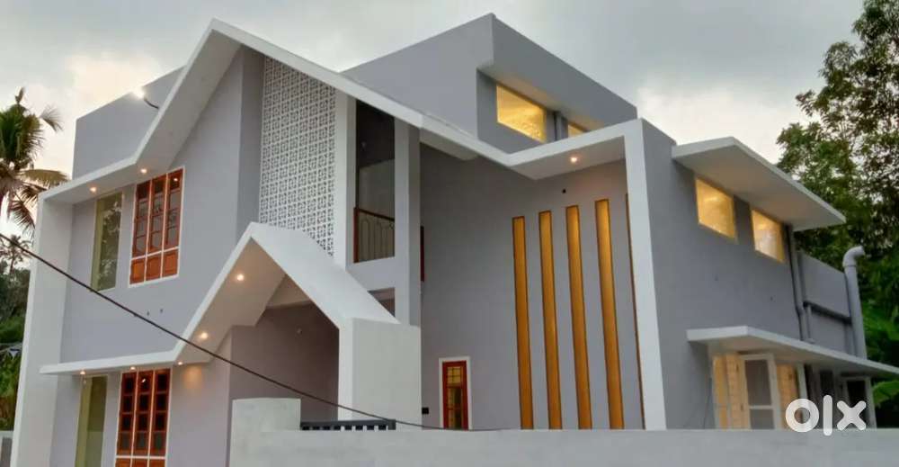 6.5 cent 4 Bhk New House kottiyam -Kundara Punnamukku