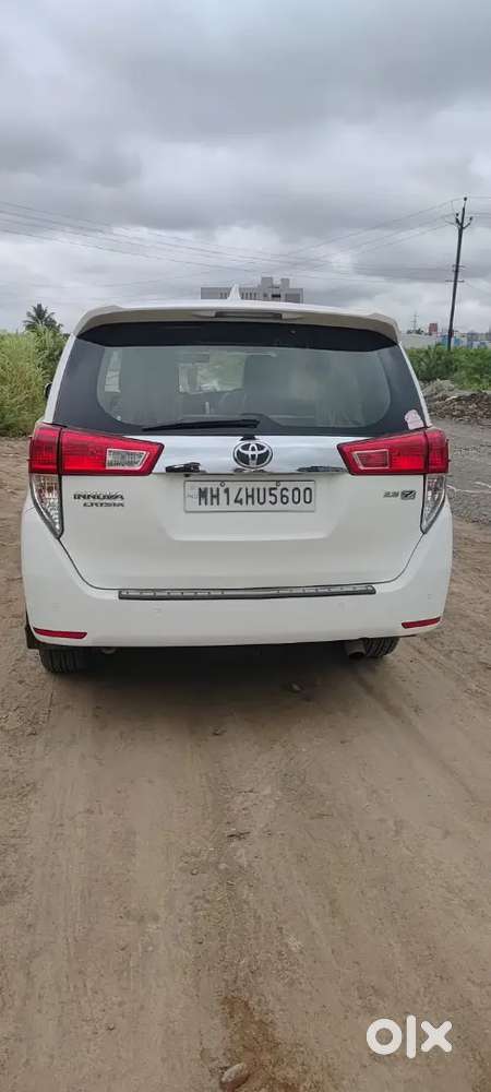 Toyota Innova Crysta 2019 Diesel 86000 Km Driven