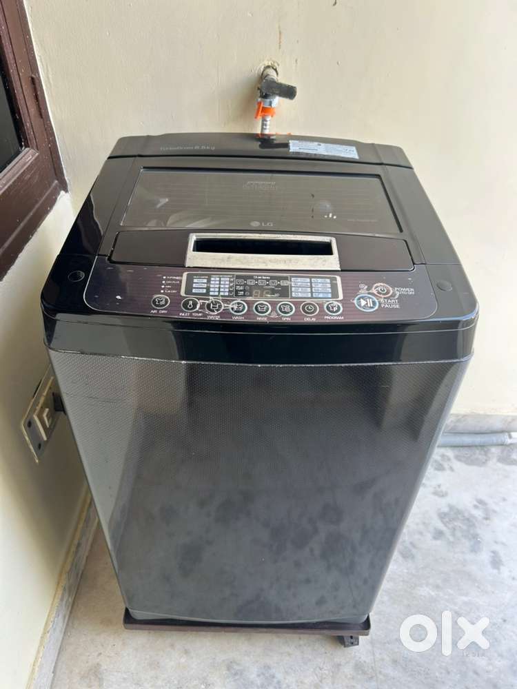 LG washing machine top load 6.5 kg in perfect working condition