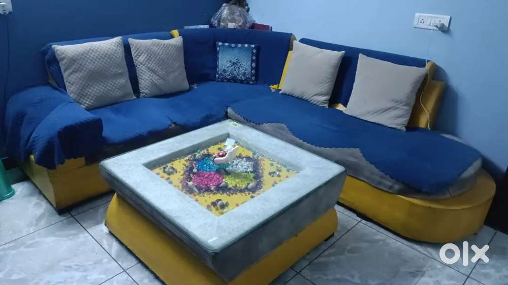 10 Seater sofa