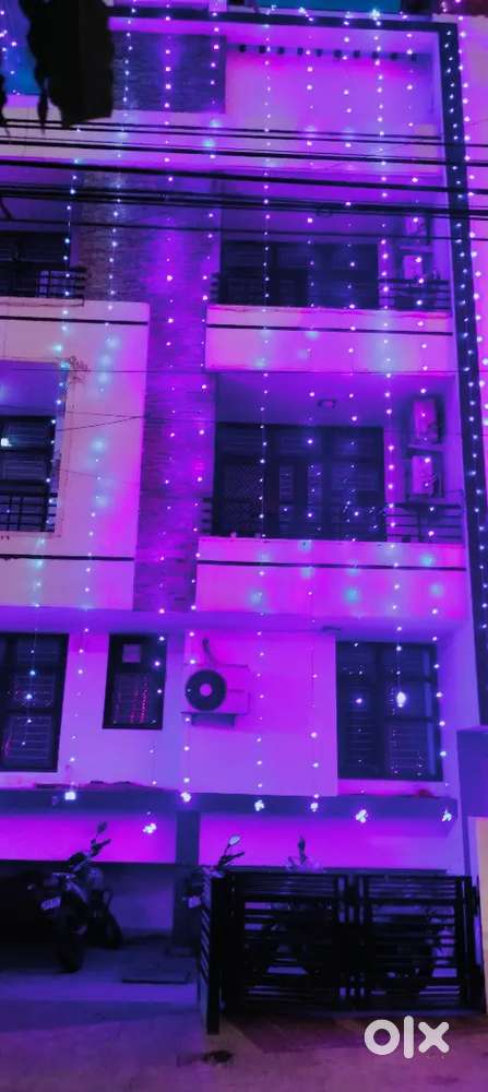 लड़कों की पीजी में साफ़ सफाई करने वाला लड़का चाहिए