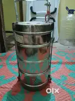 Tiffin for mess