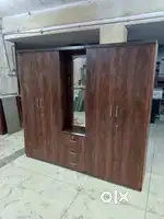 Wengi design 5 door wardrobe in just rupees 10999.