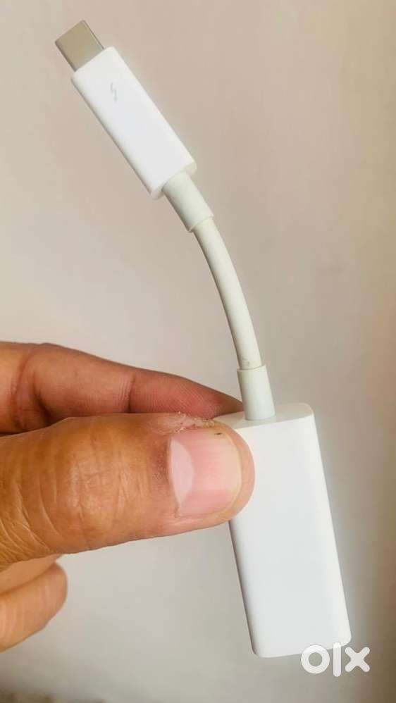Apple Thunderbolt to Gigabit Ethernet Adapter