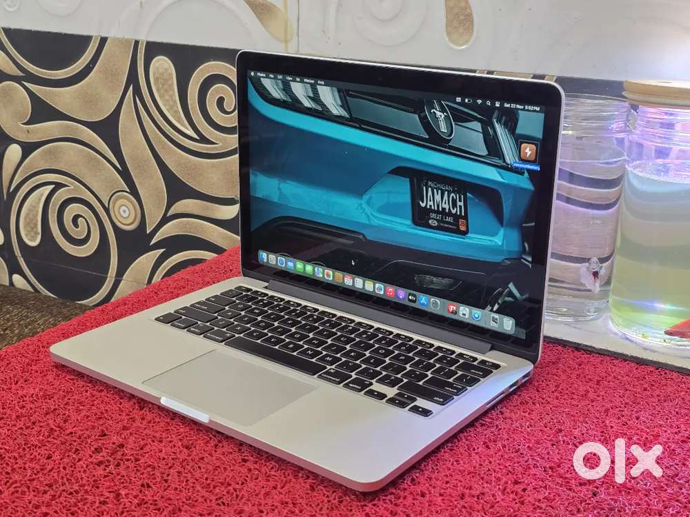 Apple Macbook Pro 2017 Mfd. i5/8gb/512gb SSD 13inch Retina Display