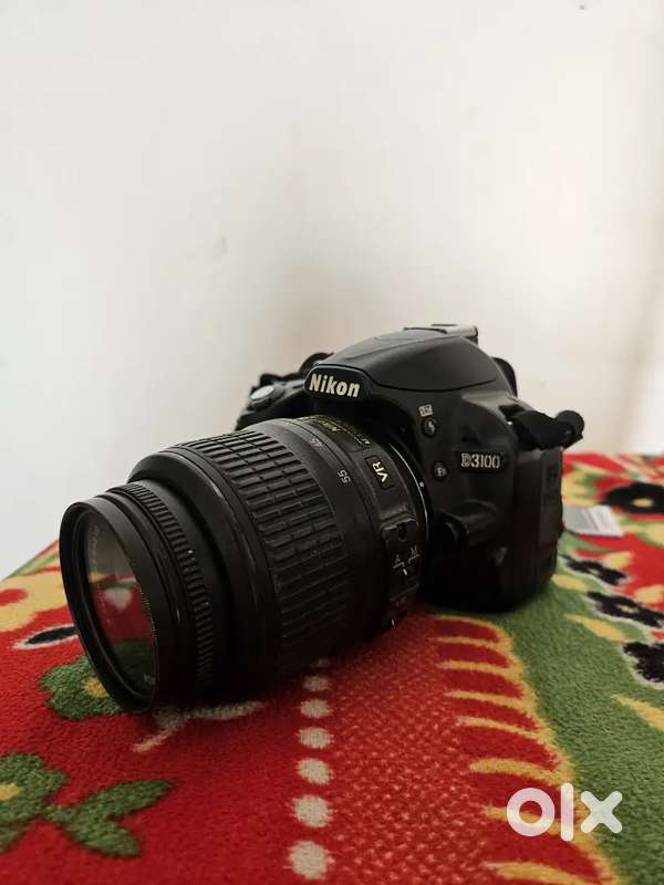 Camera Nikon D3100