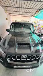 Mahindra Scorpio s11 2019 Diesel Well Maintained