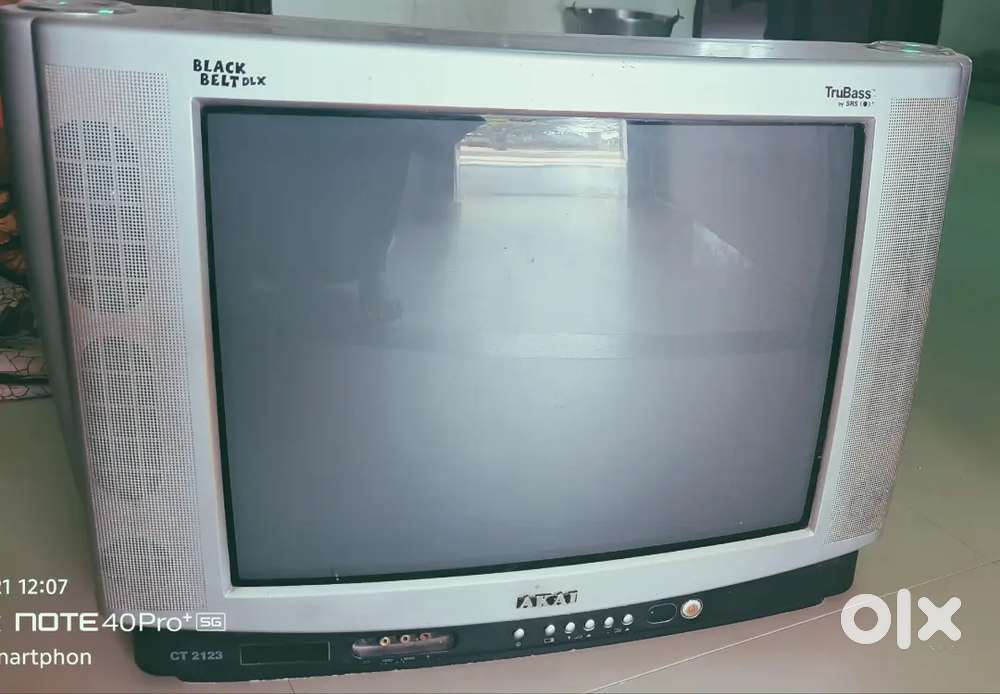 Black BELTDLX TV